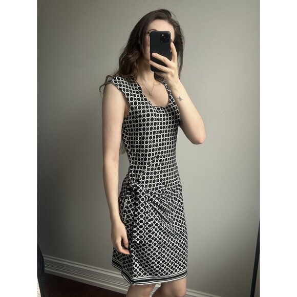 Max Studio Black & White Retro Dress Size Small – Mod Chic Fit & Flare Everyday - Picture 4 of 9